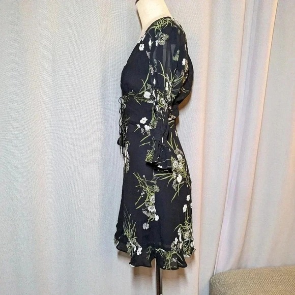 Reformation Black Mini Dress Laurelei Floral Cottagecore Deep V Size 0 - Picture 5 of 11